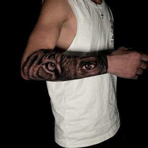 WhatsApp Image 2025-11-12 at 01.18.39